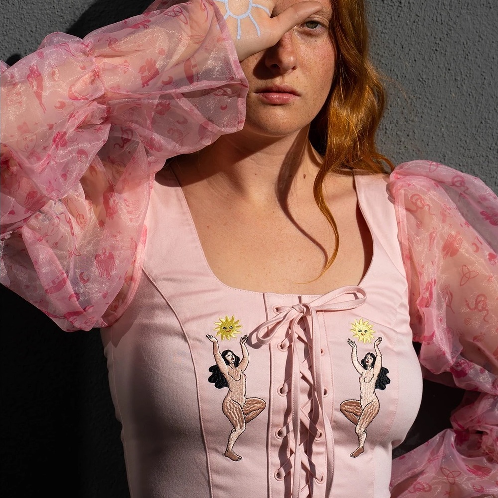 ISO!! Do not purchase ! Will not be refunded